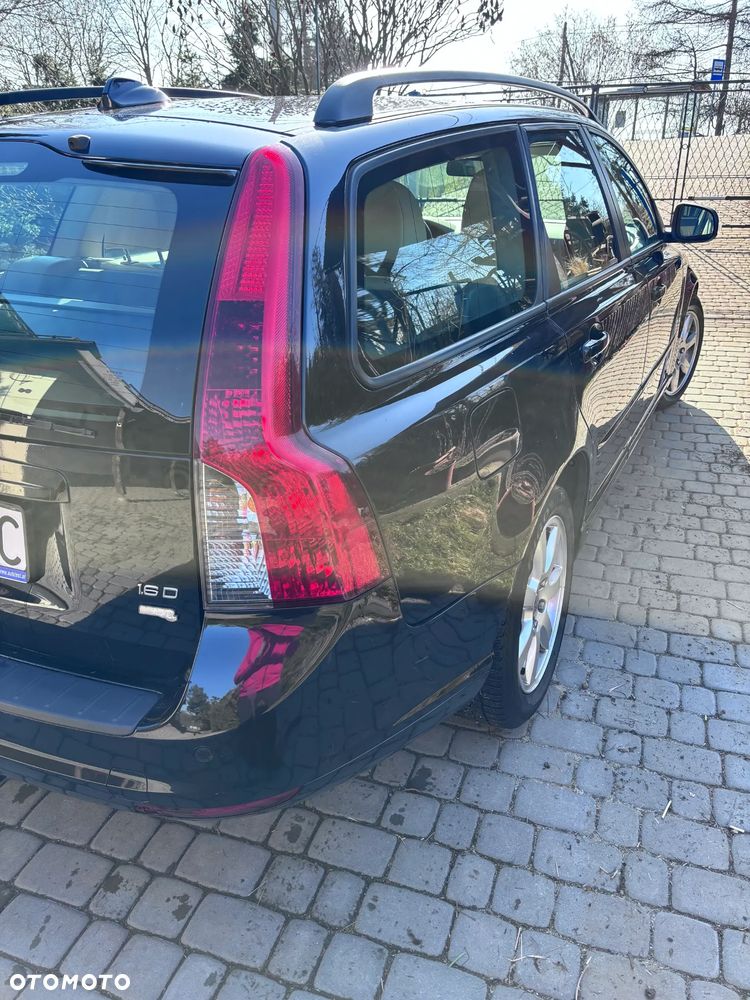 Volvo V50 1.6D DPF DRIVe Start/Stop - 3