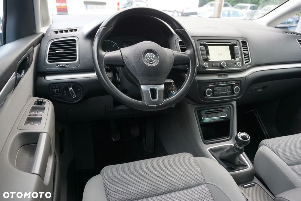 Volkswagen Sharan 2.0 TDI BlueMotion Technology Comfortline - 12