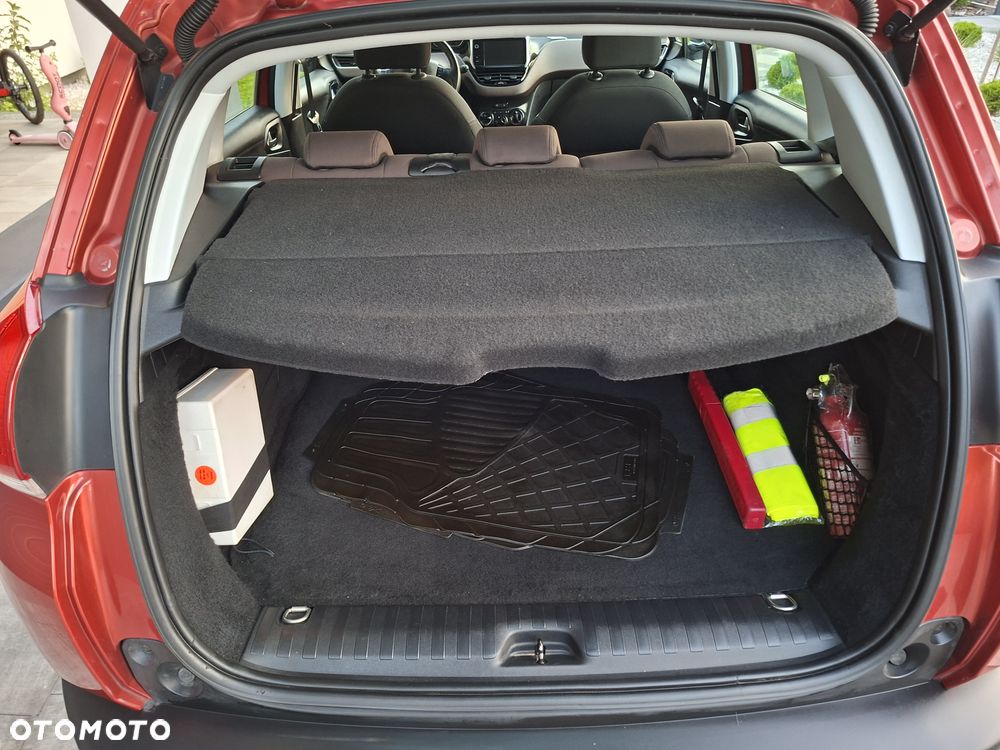 Peugeot 2008 - 13