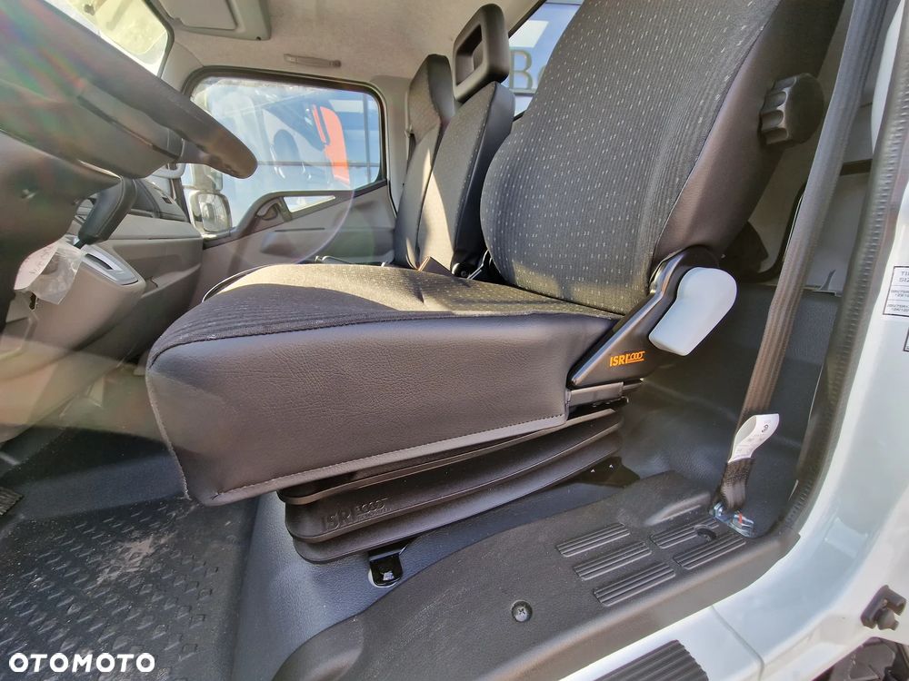 FUSO Canter 9C18 AMT 4x2 - 20