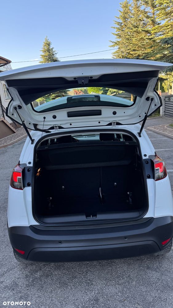 Opel Crossland X - 13