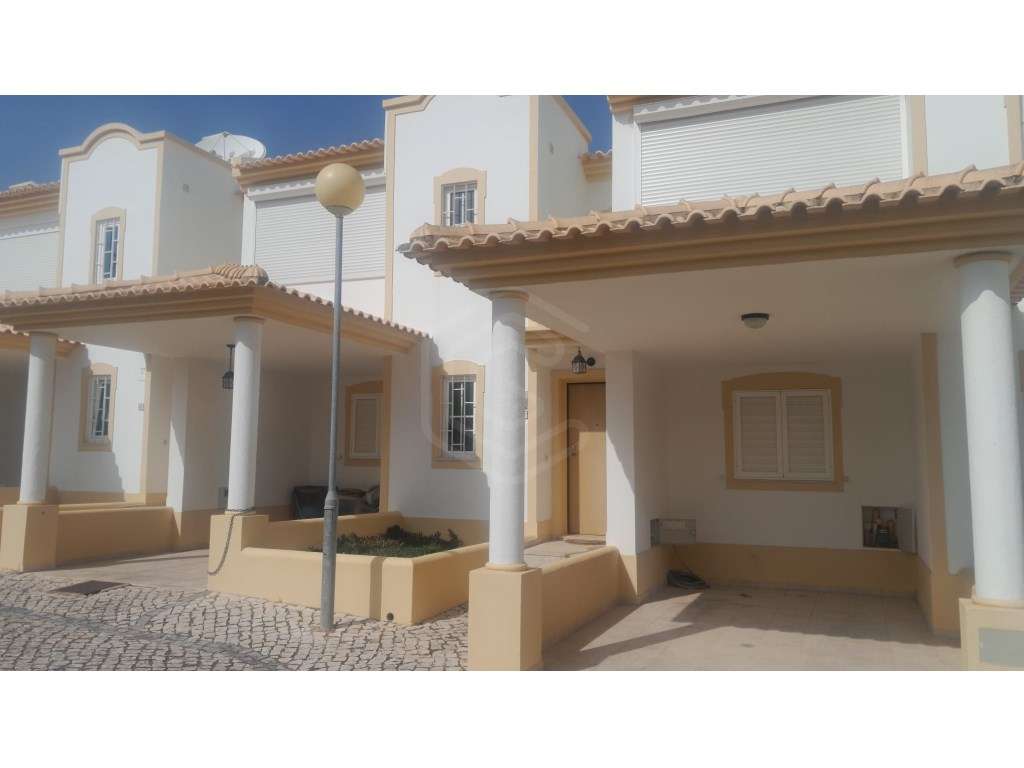T1 Duplex com jardim privado e piscina a 400 metros da praia em Alb... - Grande imagem: 2/19