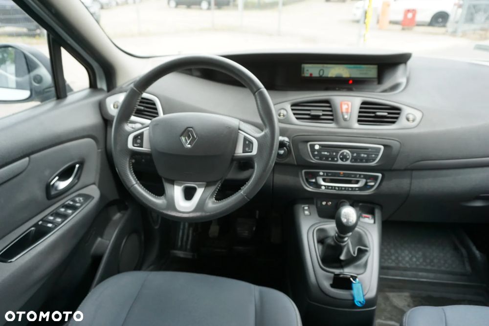 Renault Grand Scenic dCi 130 FAP Expression - 13