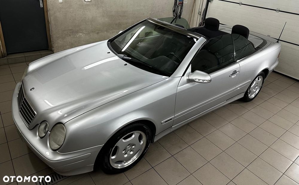 Mercedes-Benz CLK - 1