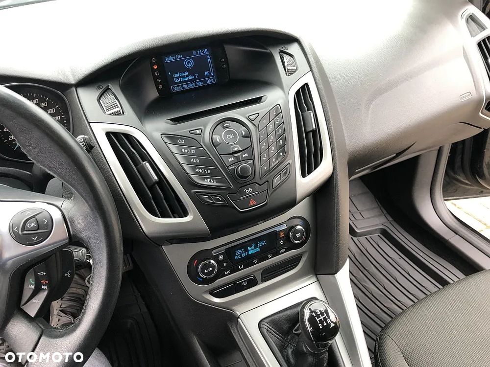 Ford Focus 1.6 Trend - 13