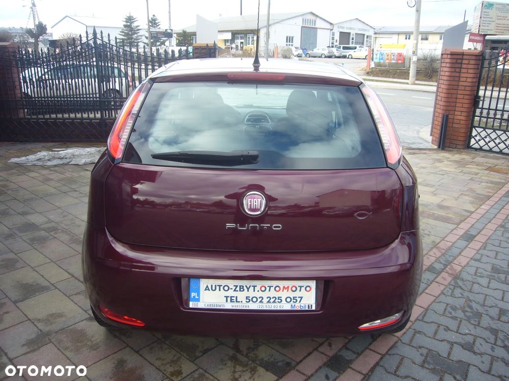 Fiat Punto 1.2 Young - 8