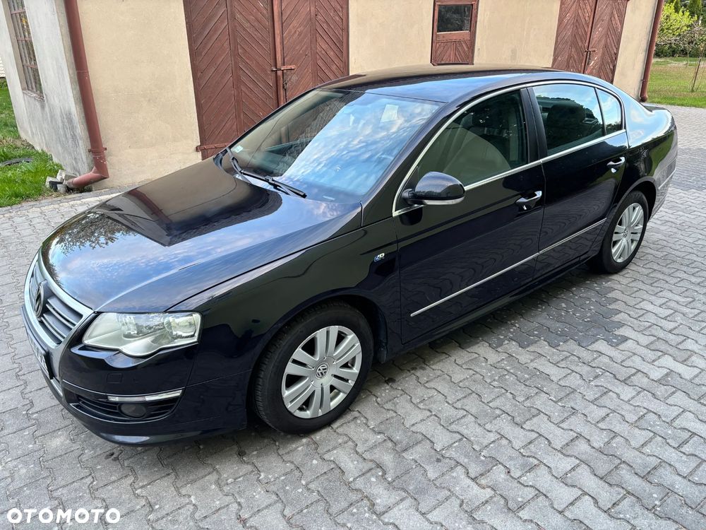Volkswagen Passat 2.0 TDI DPF Highline - 3