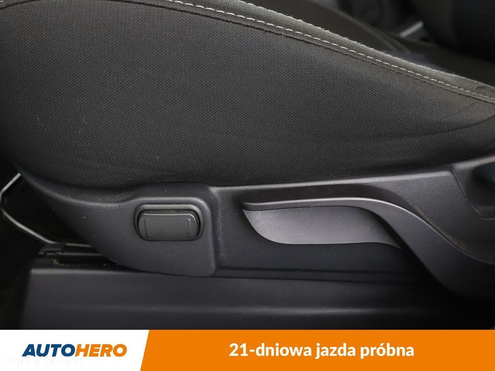 Mitsubishi Outlander - 35