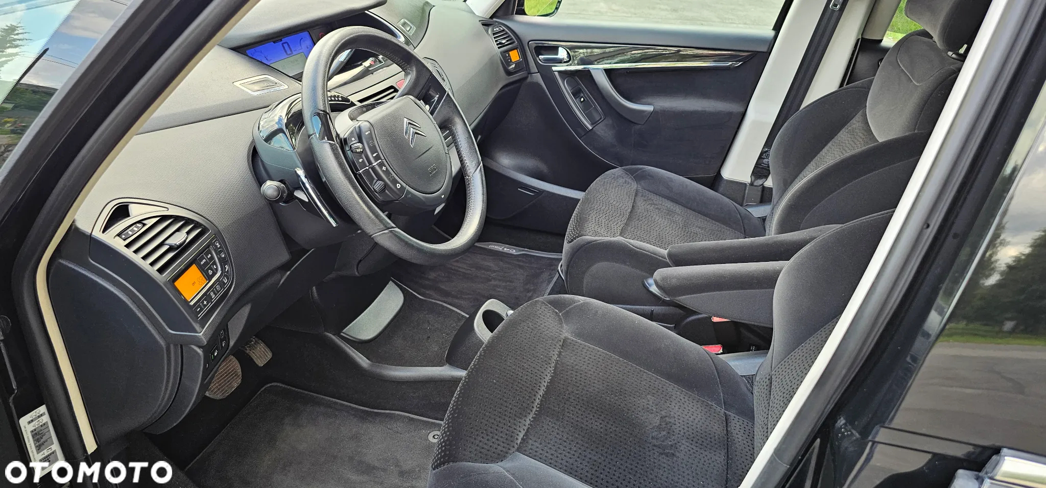 Citroën C4 Picasso 2.0 16V Exclusive - 23