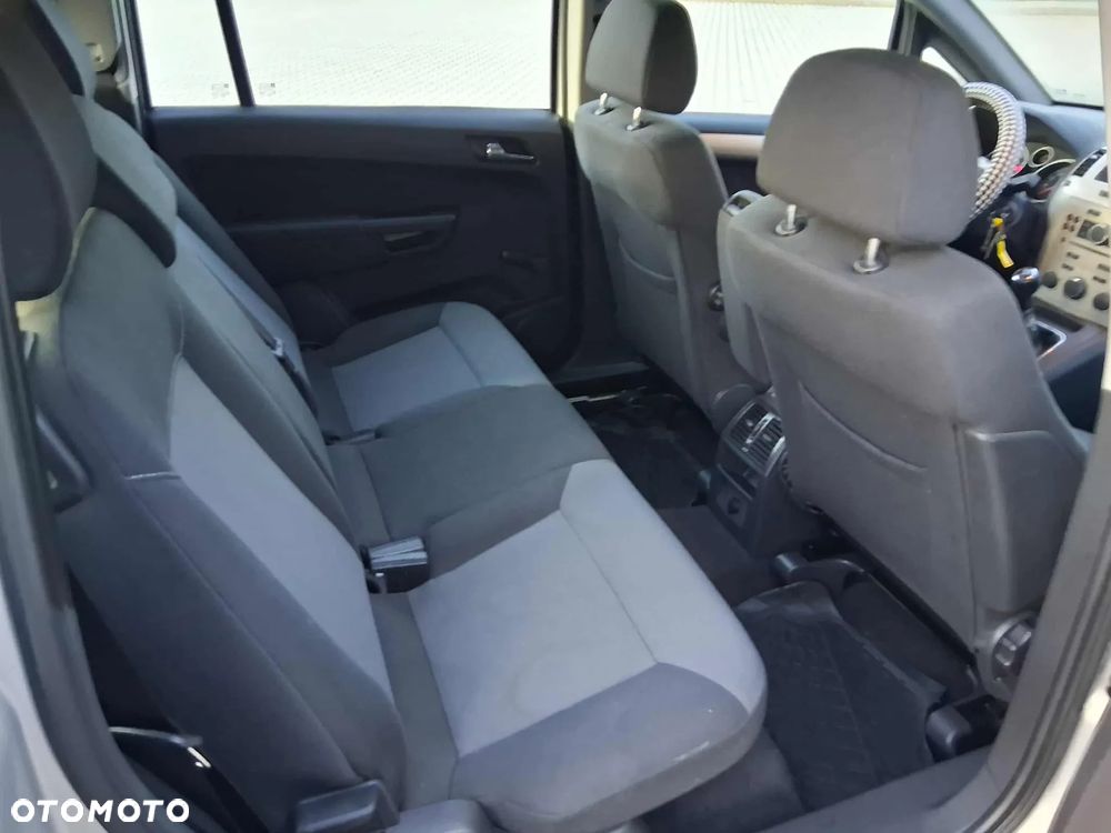 Opel Zafira 1.7 CDTI - 8