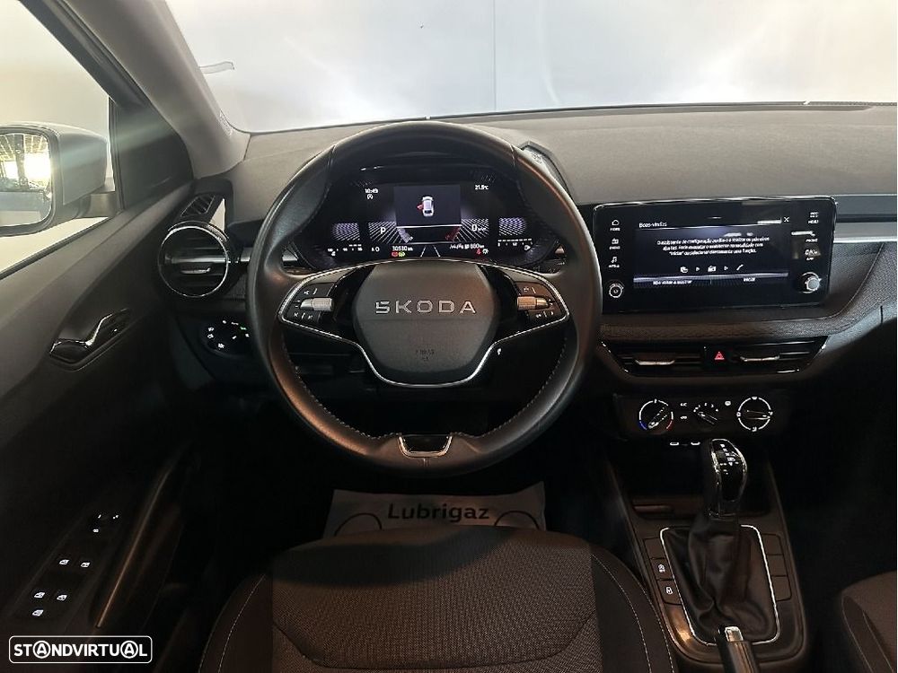 Skoda Fabia 1.0 TSI Selection DSG - 6