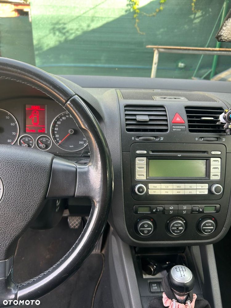 Volkswagen Golf V 5-Türer Comfortline - 2