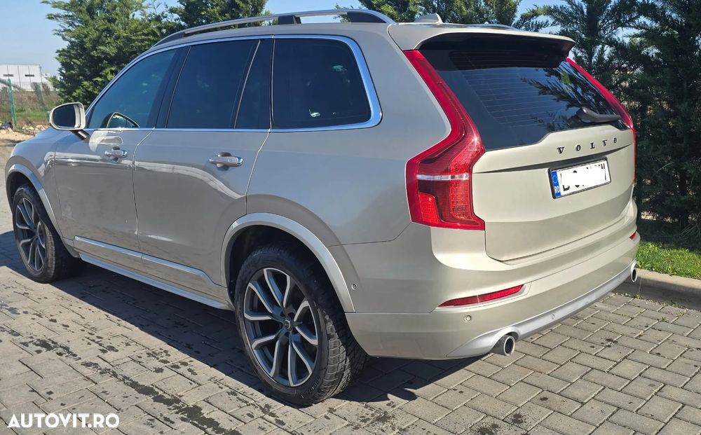 Volvo XC 90 - 3