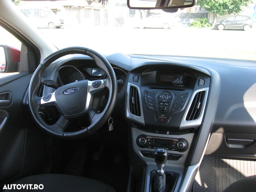 Ford Focus - 6