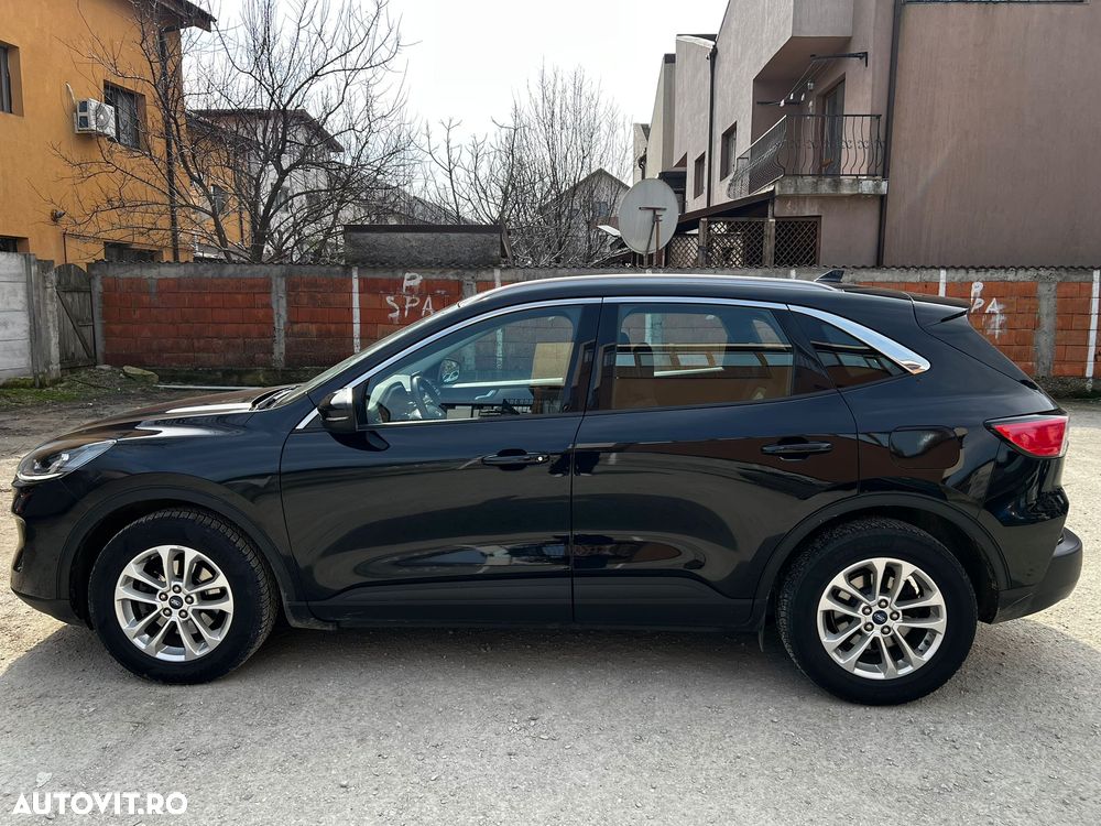 Ford Kuga 1.5 EcoBoost FWD ST Line - 1