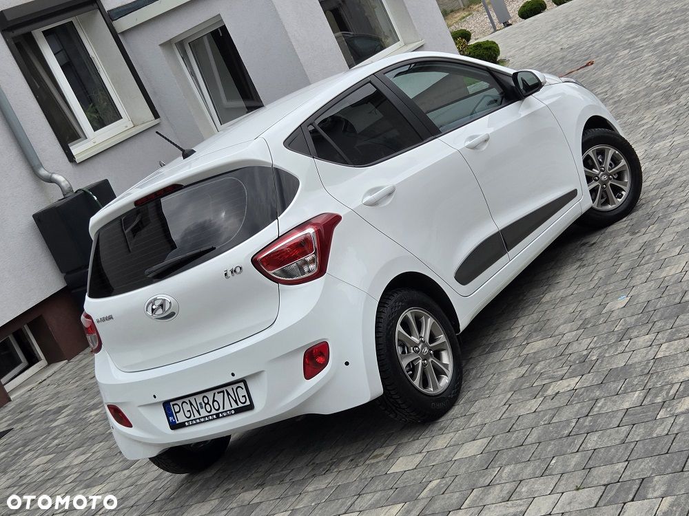 Hyundai i10 1.2 YES Silver - 32