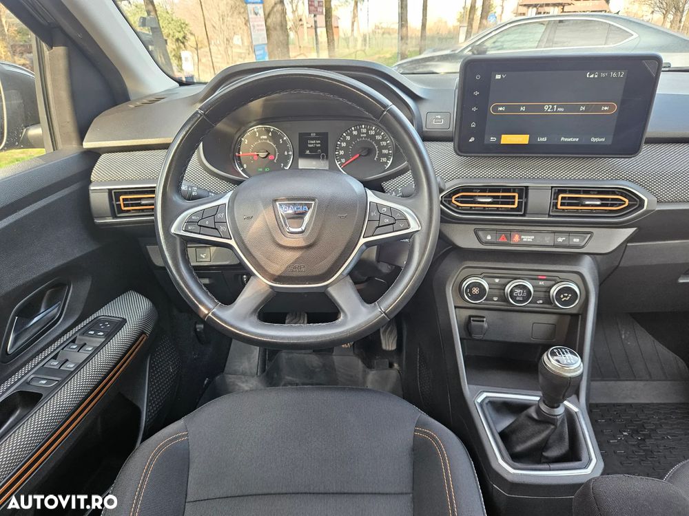 Dacia Sandero Stepway TCe 90 MT6 Comfort - 10
