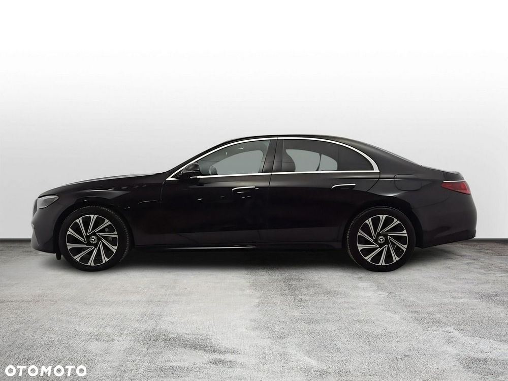 Mercedes-Benz Klasa E 220 d 9G-TRONIC Edition AVANTGARDE - 3