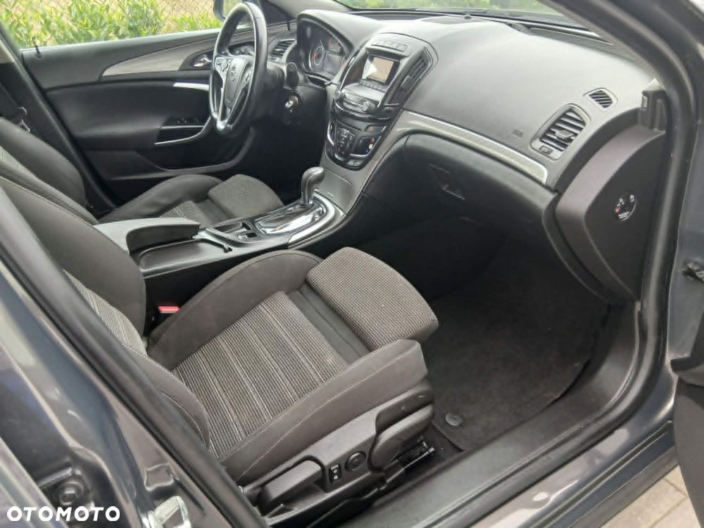 Opel Insignia 1.6 SIDI Turbo Touer Innovation - 6