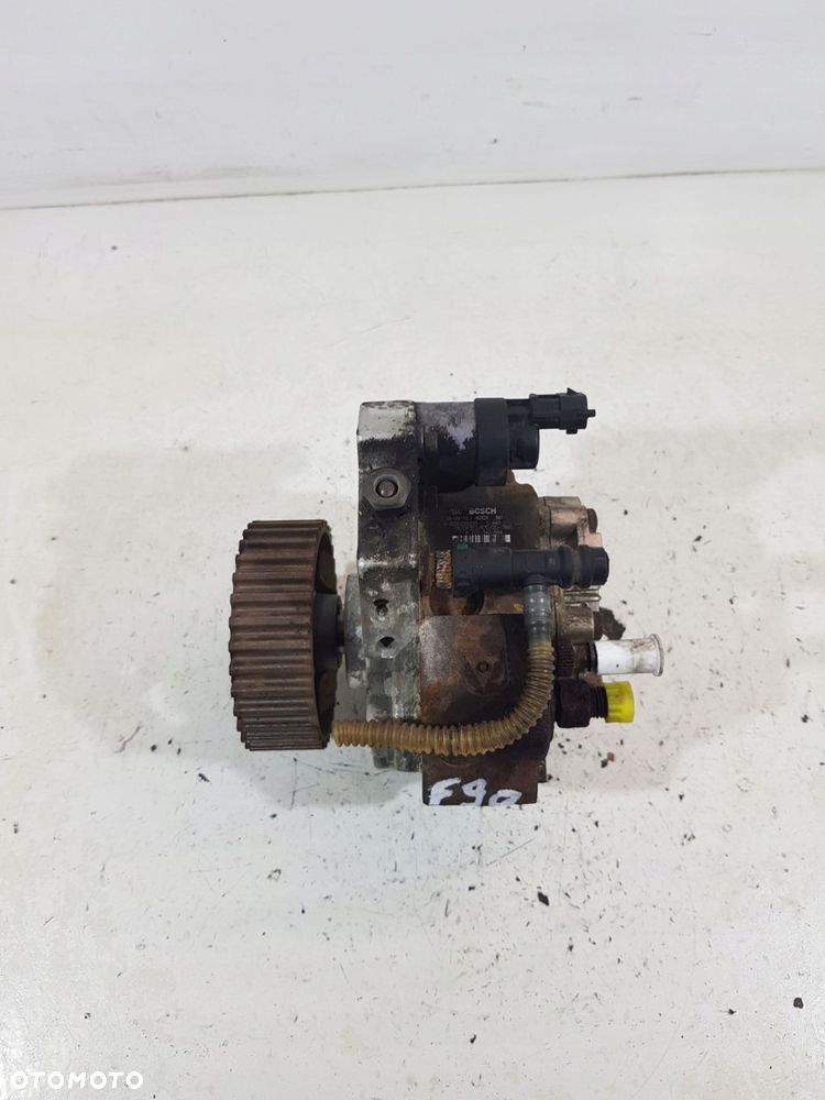 pompa wtryskowa h8200256255 renault scenic ii megane 1.9 dci - 2