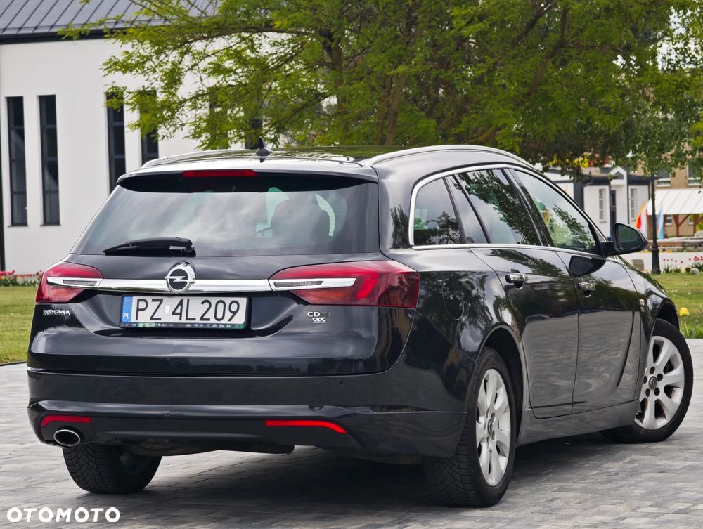 Opel Insignia 2.0 CDTI Cosmo - 11