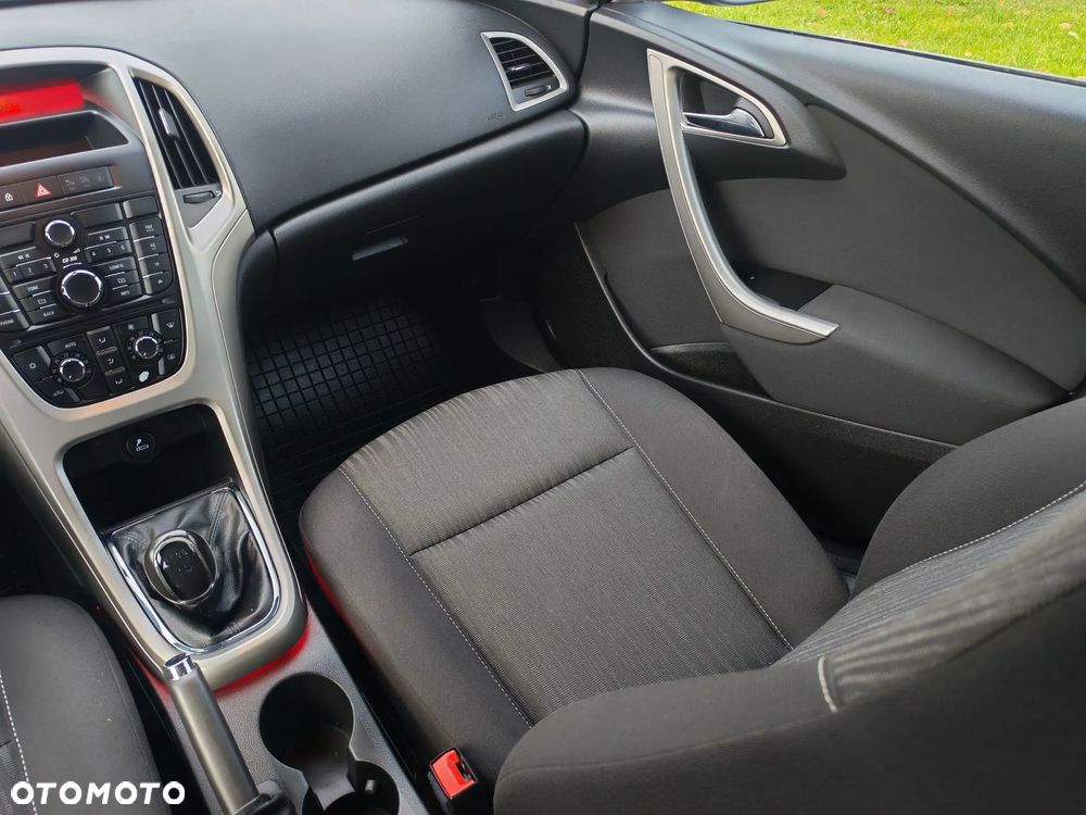 Opel Astra - 13