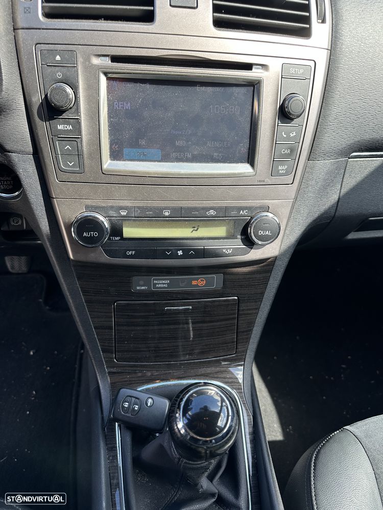 Toyota Avensis SD 2.0 D-4D Comfort - 8