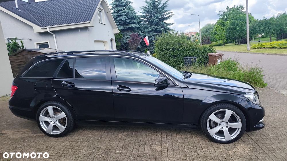 Mercedes-Benz Klasa C 220 CDI DPF Automatik Avantgarde - 39