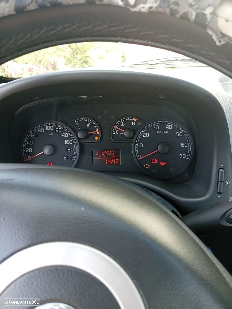 Fiat Punto - 5