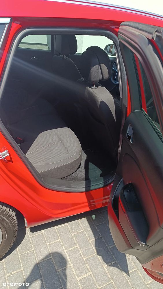 Opel Astra 2.0 CDTI Exklusiv - 15