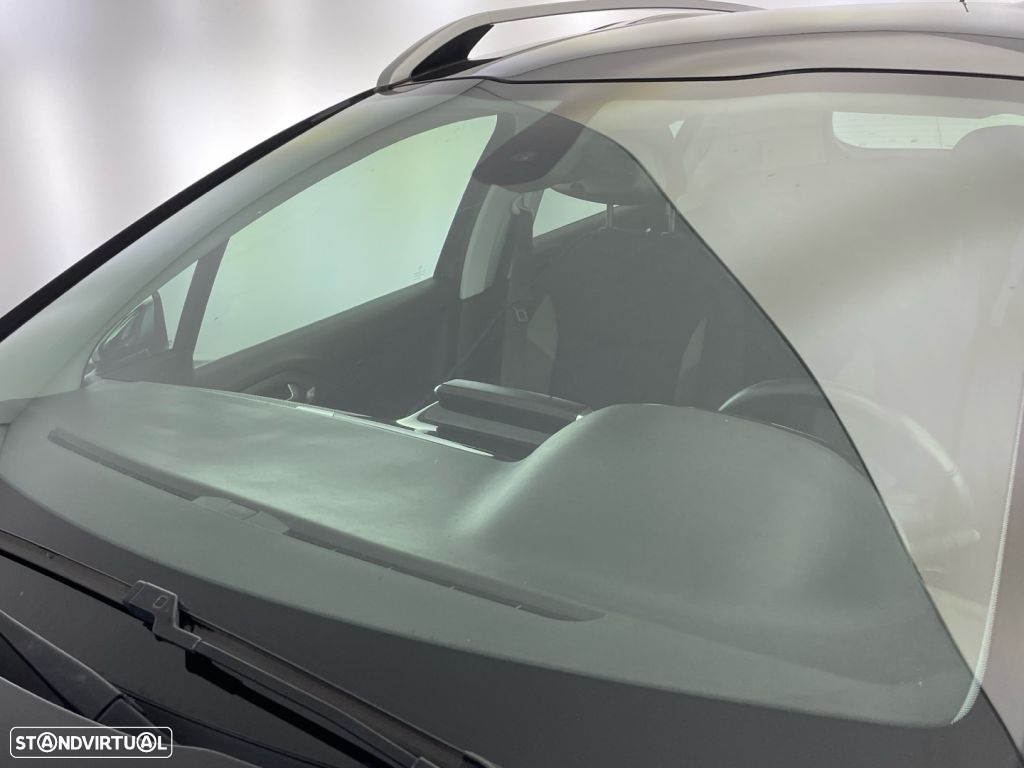 Peugeot 2008 1.2 PureTech Style - 21