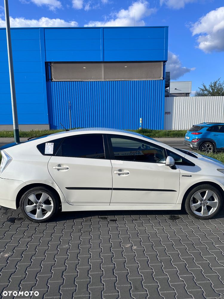 Toyota Prius - 8
