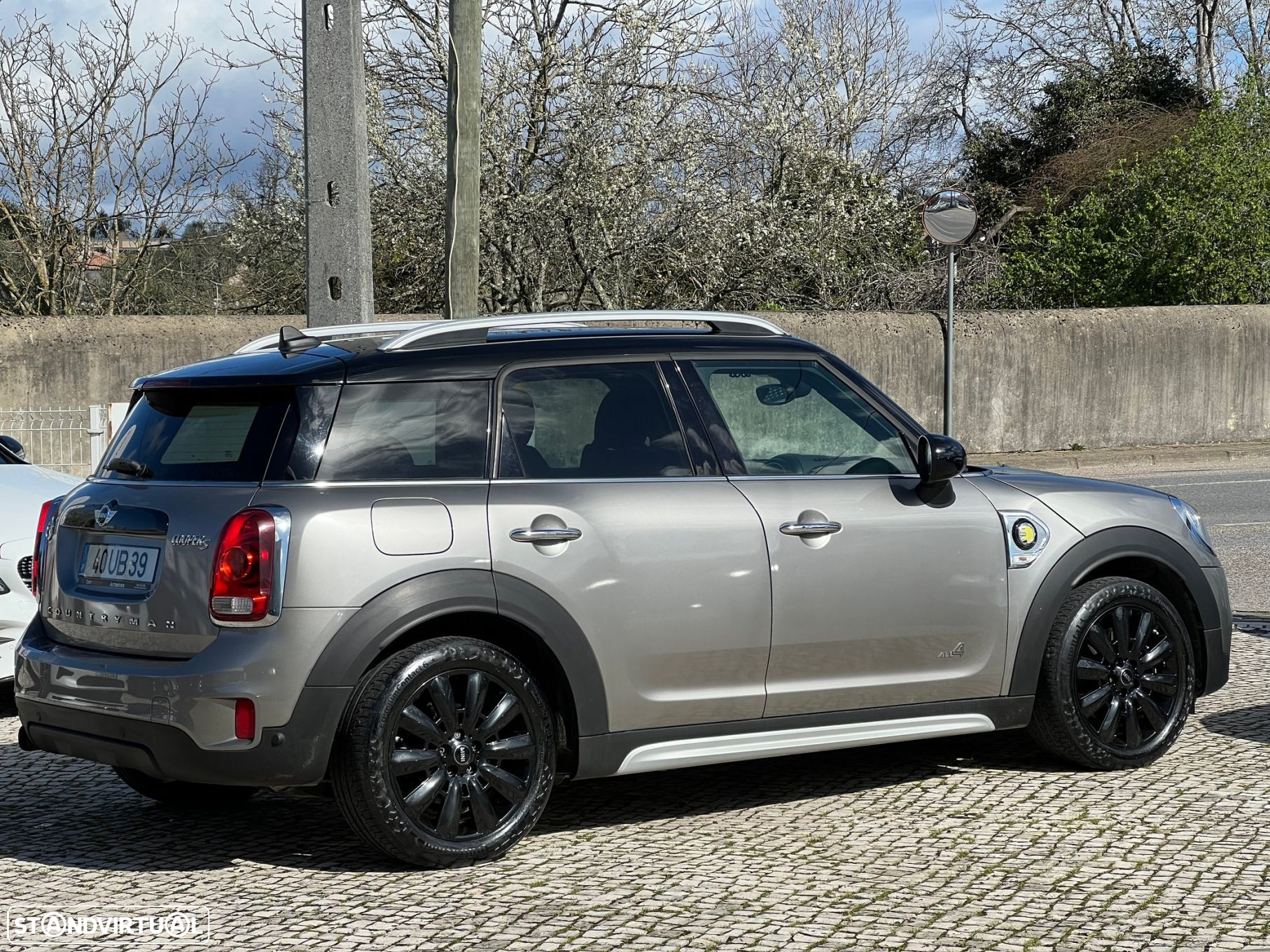 MINI Countryman Cooper SE ALL4 Auto - 6