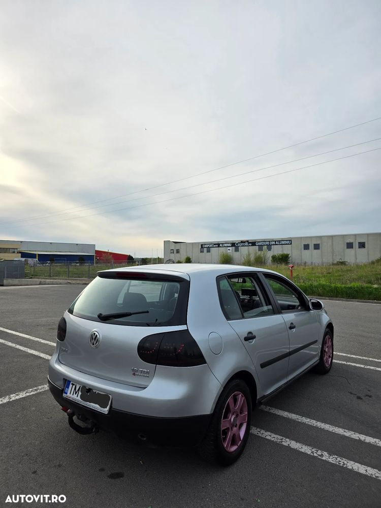 Volkswagen Golf 1.9 TDI 4Motion Comfortline - 9