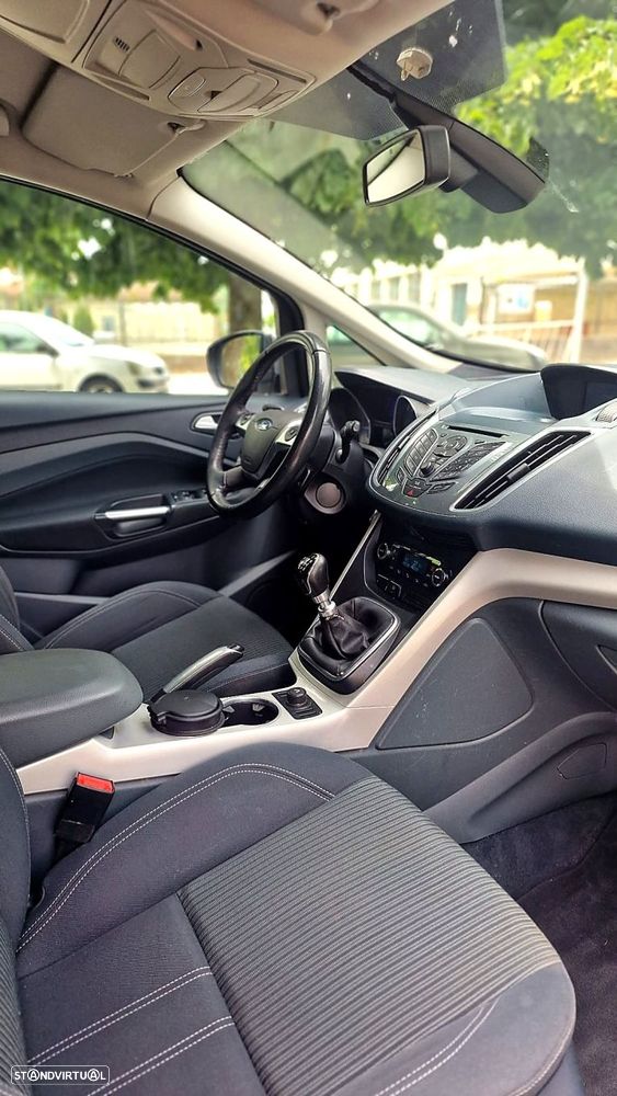 Ford C-Max 1.6 TDCi S&S Champions Edition - 10