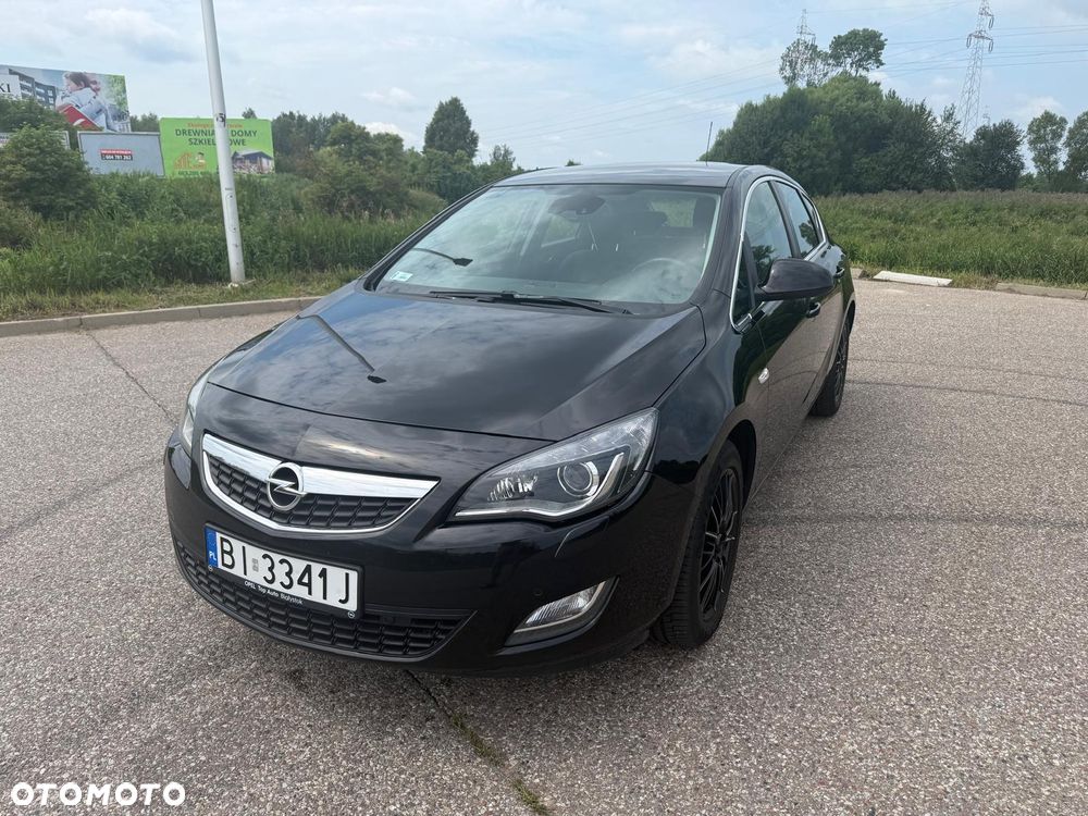 Opel Astra 1.6 T Sport - 1