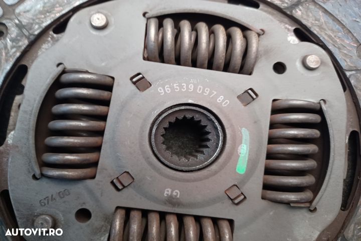 Kit ambreiaj 1.6HDI 9653909780 9639780480 Citroen C4 1 [2004 - 2008] - 2