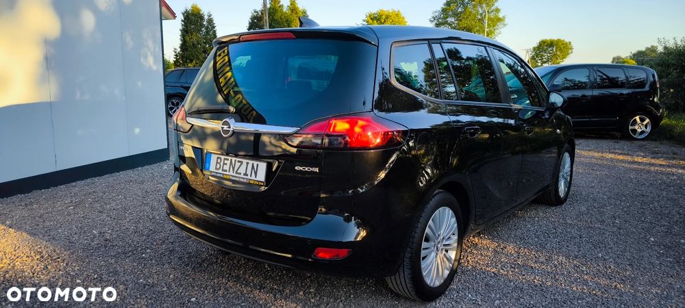 Opel Zafira - 4