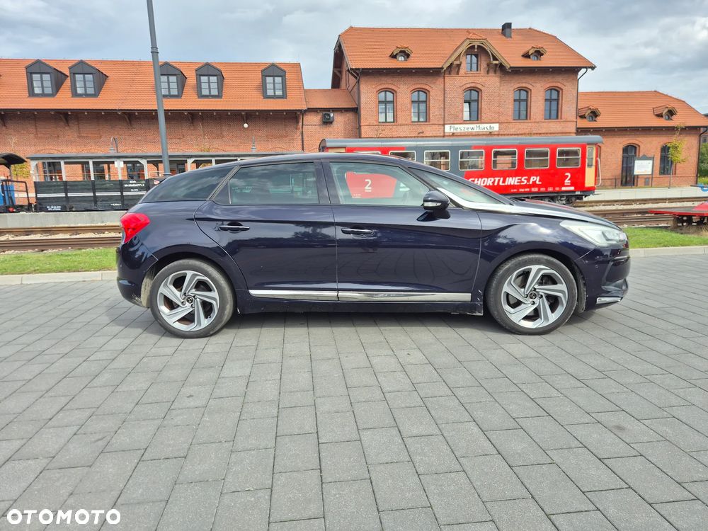 DS Automobiles DS 5 - 8
