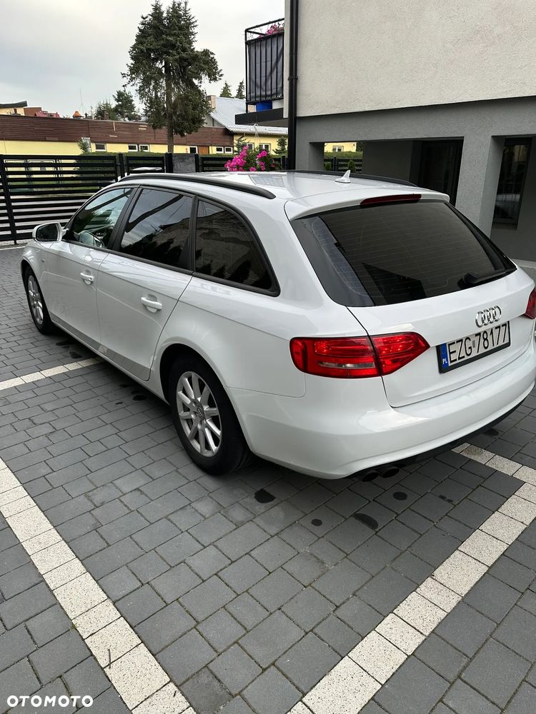 Audi A4 Avant - 6