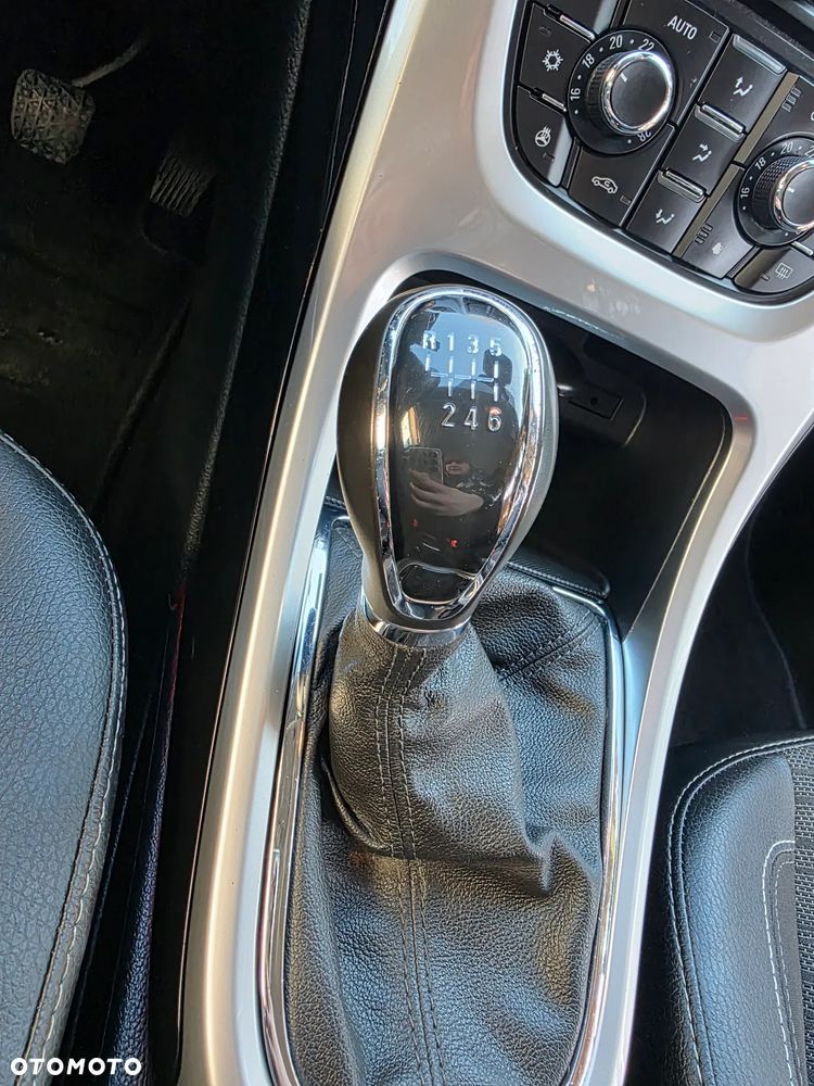 Opel Astra 1.4 Turbo ENERGY - 37