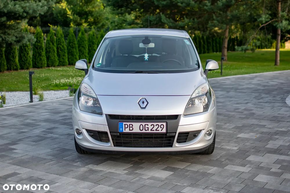 Renault Scenic - 10