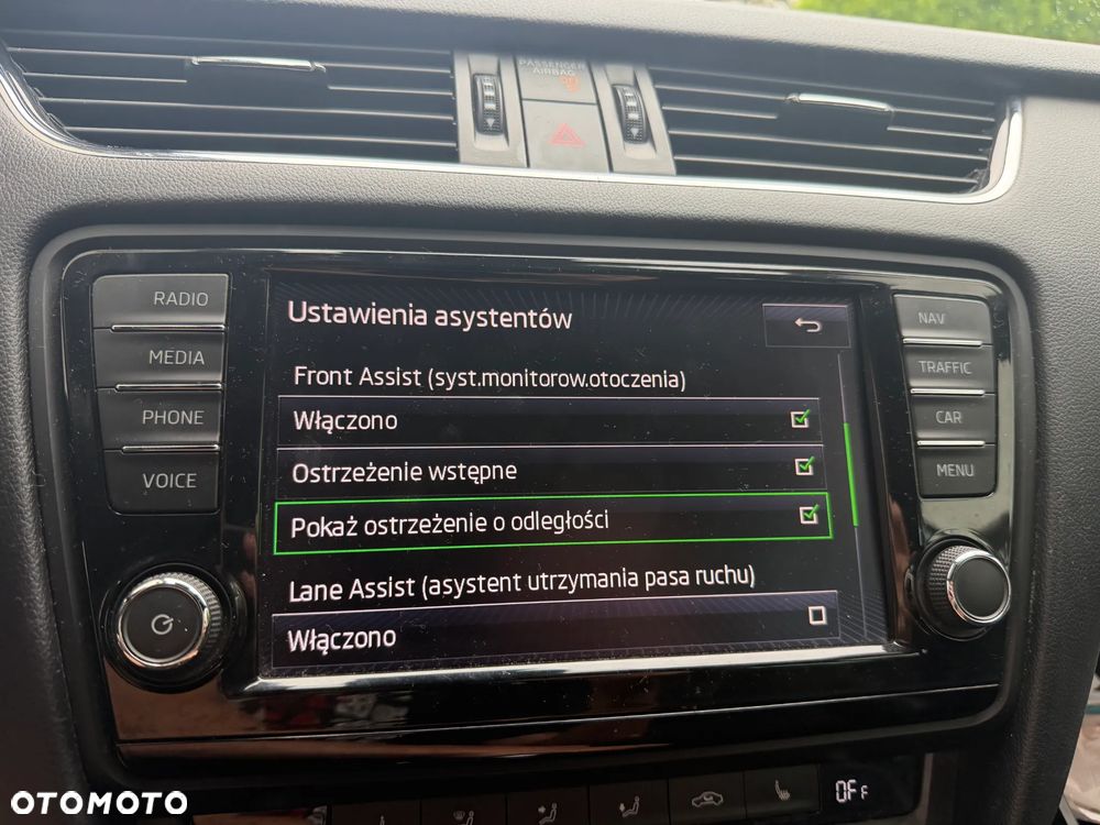 Skoda Octavia 2.0 TDI RS DSG - 24