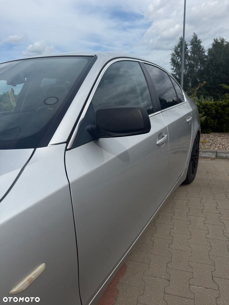 BMW Seria 5 530i - 4