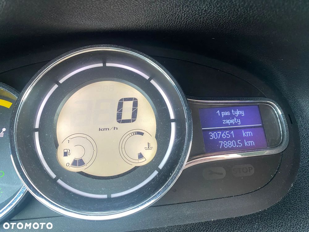 Renault Megane 1.5 dCi Expression - 7