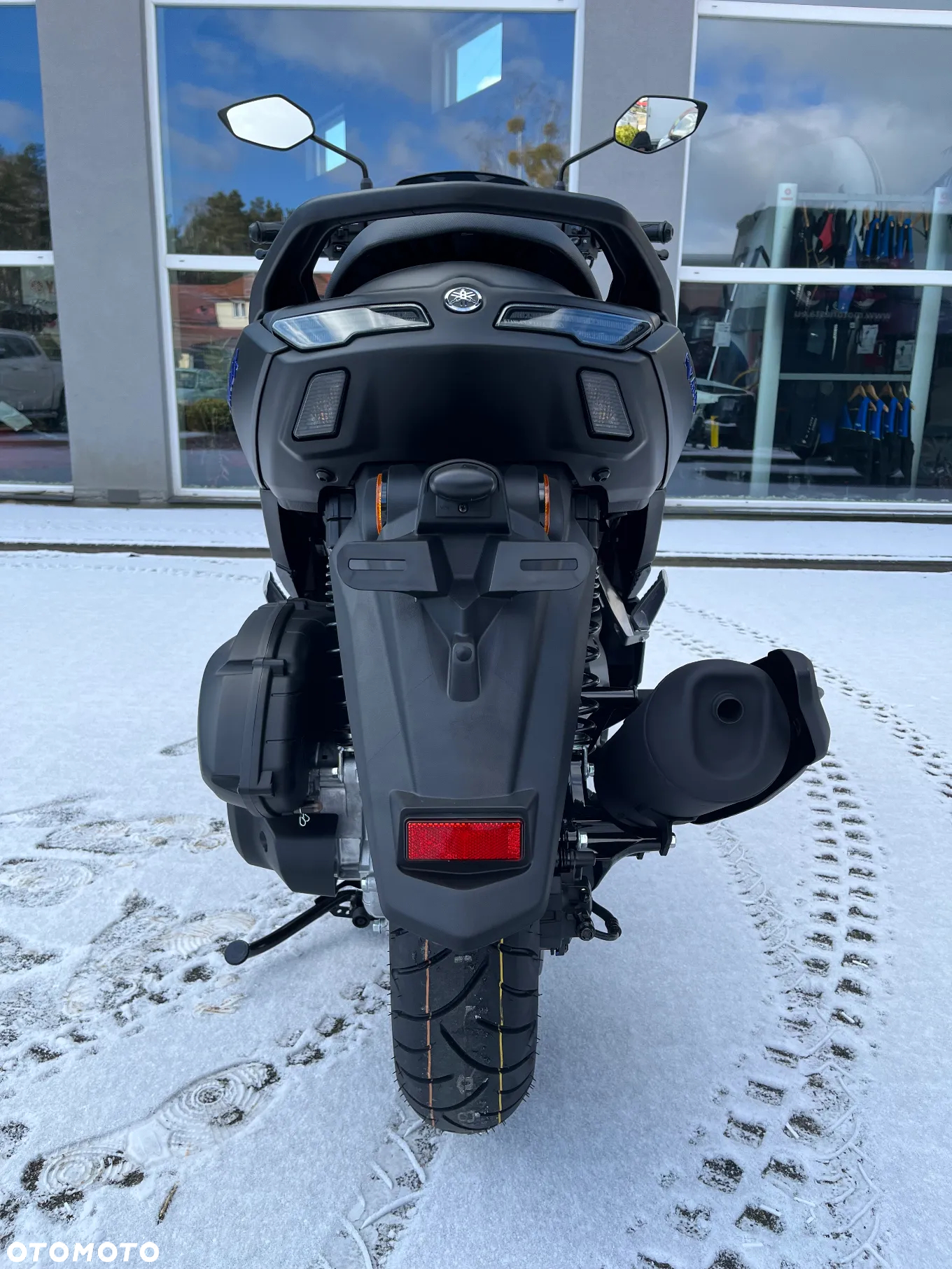 Yamaha NMAX - 8