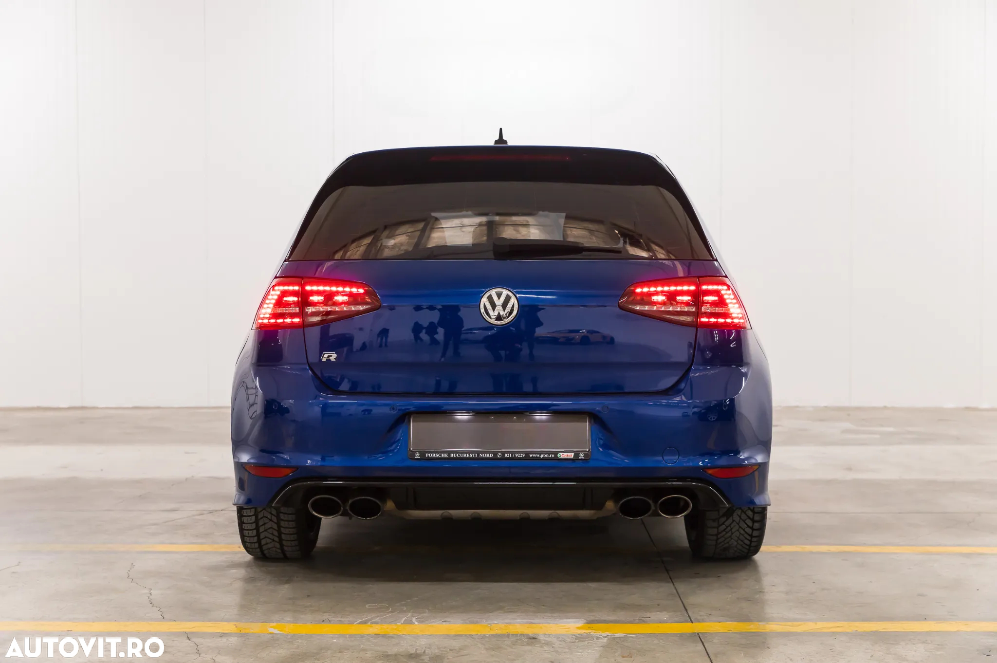 Volkswagen Golf R 2.0 TSI OPF 4Motion DSG - 5