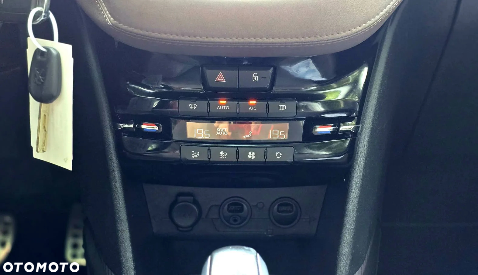Peugeot 2008 1.6 VTi Allure - 17