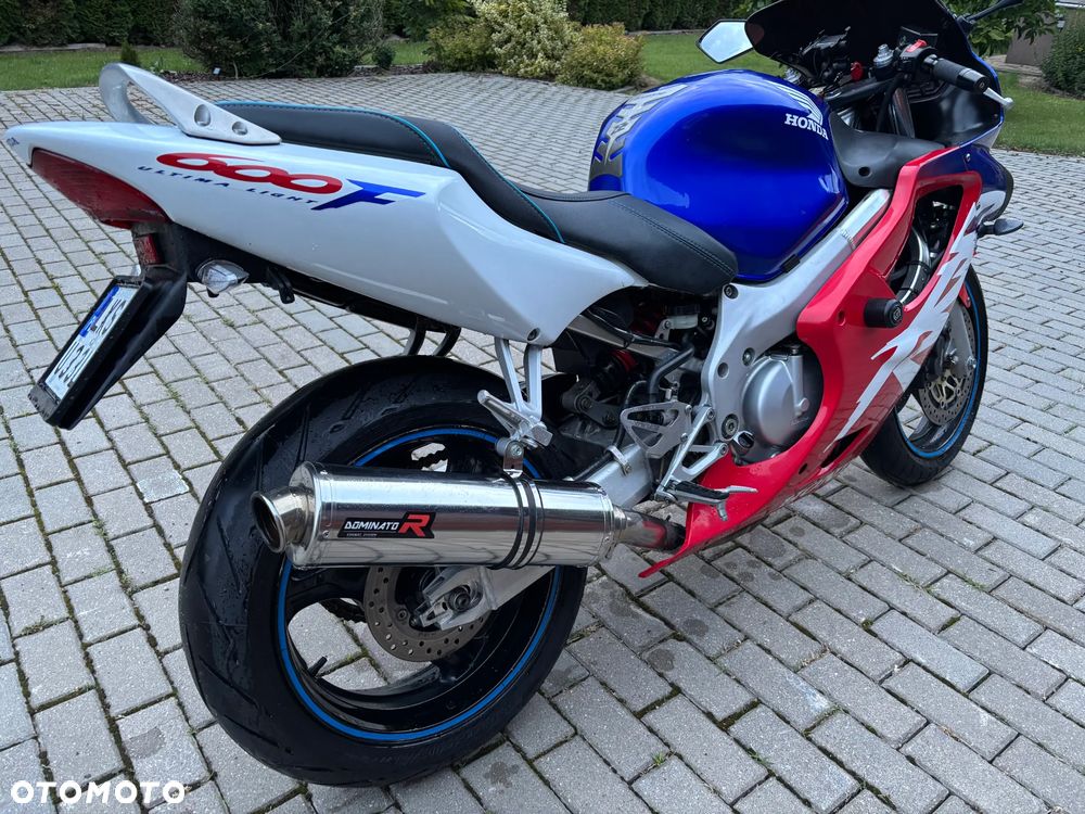 Honda CBR - 4