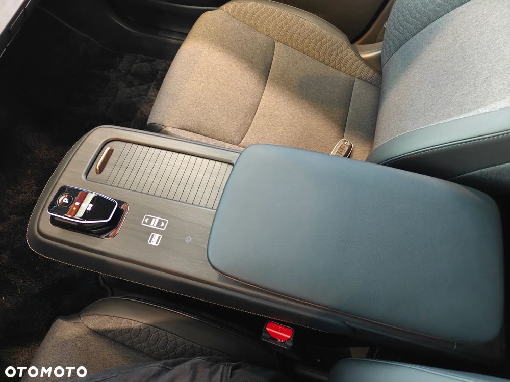 Nissan Ariya 87kWh E-4orce Advance - 13